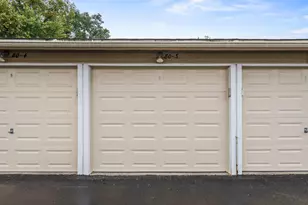 80 Commonwealth Ct, Vernon Hills, IL 60061 - Photo 15