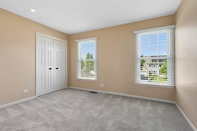 17325 W Westwind Drive, Gurnee, IL 60031 - Photo 21