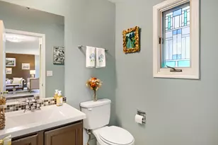 654 Matthew Ln, Carol Stream, IL 60188 - Photo 9