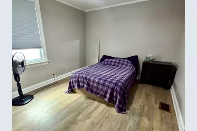 5849 W Wilson Avenue, Chicago, IL 60630 - Photo 23