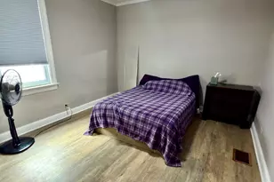 5849 W Wilson Ave, Chicago, IL 60630 - Photo 23