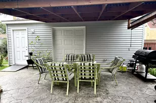5849 W Wilson Ave, Chicago, IL 60630 - Photo 29