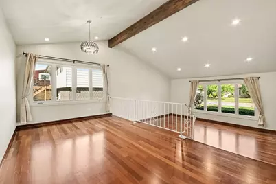 8533 W Sun Valley Drive, Palos Hills, IL 60465 - Photo 7