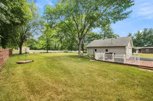 245 W Southmor Rd, Morris, IL 60450 - Photo 23