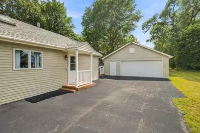 245 W Southmor Road, Morris, IL 60450 - Photo 3