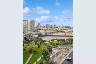 510 W Erie Street #1201, Chicago, IL 60654 - Photo 23