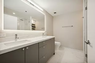 510 W Erie St, Chicago, IL 60654 - Photo 13