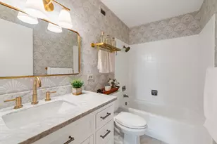 141 N La Grange Rd, La Grange, IL 60525 - Photo 13