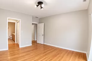 6005 N Kimball Ave, Chicago, IL 60659 - Photo 11