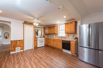 33827 N Oak Street, Grayslake, IL 60030 - Photo 13