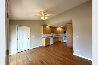 266 S Prospect Avenue, Clarendon Hills, IL 60514 - Photo 3