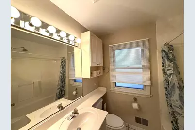 266 S Prospect Avenue, Clarendon Hills, IL 60514 - Photo 11