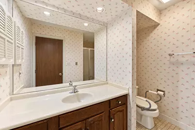 101 Old Oak Drive #215, Buffalo Grove, IL 60089 - Photo 17