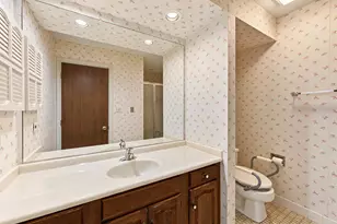 101 Old Oak Dr, Buffalo Grove, IL 60089 - Photo 17
