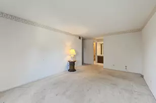 101 Old Oak Dr, Buffalo Grove, IL 60089 - Photo 15