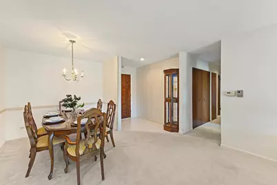 101 Old Oak Drive #215, Buffalo Grove, IL 60089 - Photo 7