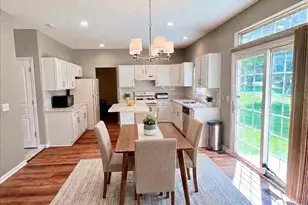 650 Glenbrook Rd, Crystal Lake, IL 60012 - Photo 3