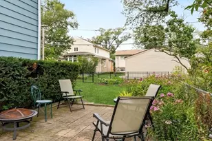 1034 Chestnut St, Deerfield, IL 60015 - Photo 13