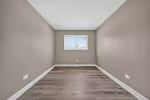 17089 Crane Ave, Hazel Crest, IL 60429 - Photo 23