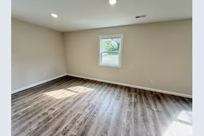 868 E Second Street, Centralia, IL 62801 - Photo 7