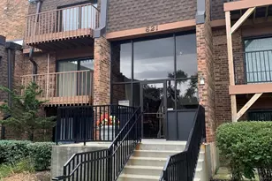 621 Tralee Ct, Schaumburg, IL 60193 - Photo 3