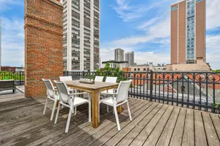 1454 N Dearborn St, Chicago, IL 60610 - Photo 49