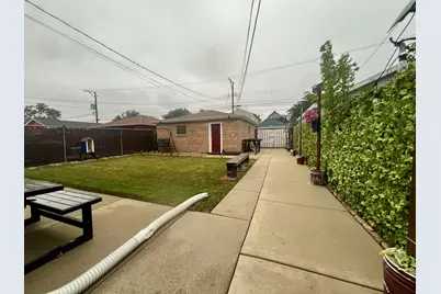 3820 W 57th Place, Chicago, IL 60629 - Photo 9