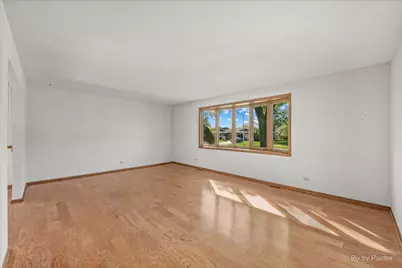 105 Haverhill Lane, Schaumburg, IL 60193 - Photo 5