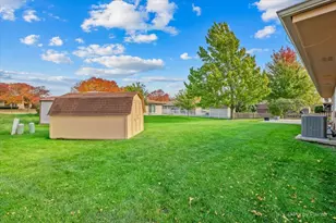 105 Haverhill Ln, Schaumburg, IL 60193 - Photo 31