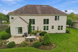 3630 White Deer Dr, Algonquin, IL 60102 - Photo 5