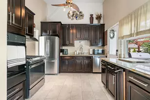 8143 N Clifton Ave, Niles, IL 60714 - Photo 7