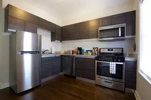 3249 W Wilson Ave, Chicago, IL 60625 - Photo 5