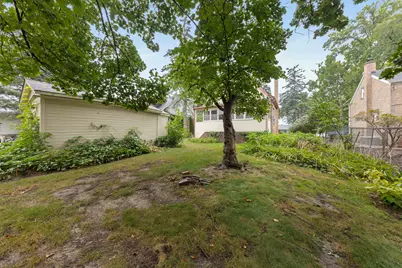 421 W Alexander Boulevard, Elmhurst, IL 60126 - Photo 23
