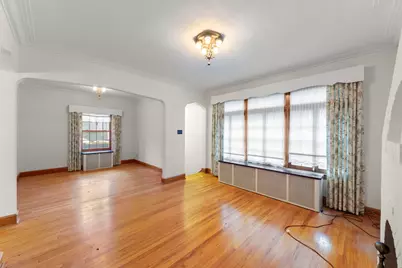 421 W Alexander Boulevard, Elmhurst, IL 60126 - Photo 5