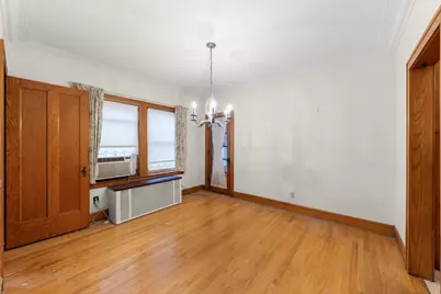 421 W Alexander Boulevard, Elmhurst, IL 60126 - Photo 7