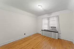 421 W Alexander Blvd, Elmhurst, IL 60126 - Photo 15