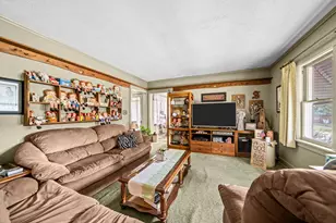 2302 Broadway, Rockford, IL 61104 - Photo 11
