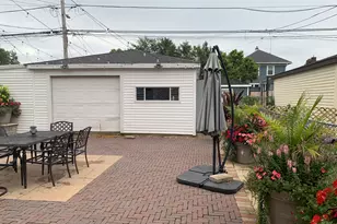 3425 W 63rd Pl, Chicago, IL 60629 - Photo 19