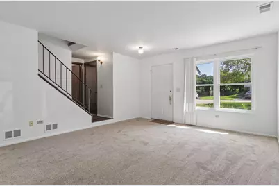 45 Willow Circle, Cary, IL 60013 - Photo 7