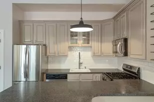 1344 N North Park Avenue, Chicago, IL 60610 - Photo 11