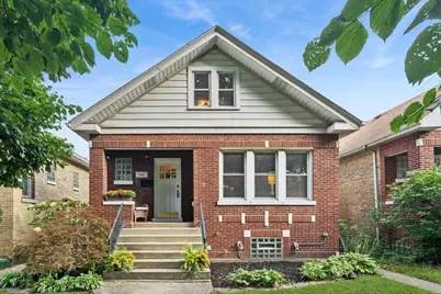 2442 W Berenice Avenue, Chicago, IL 60618 - Photo 1