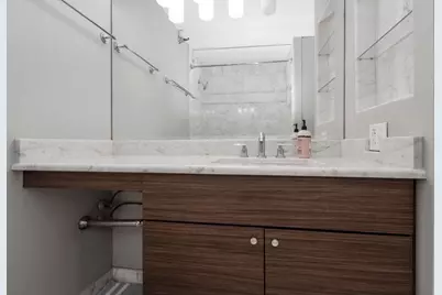 401 E Ontario Street #903, Chicago, IL 60611 - Photo 15