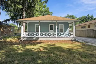 217 N Warwick Ave, Westmont, IL 60559 - Photo 1