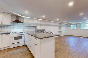 8912 Ewing Ave, Evanston, IL 60203 - Photo 5