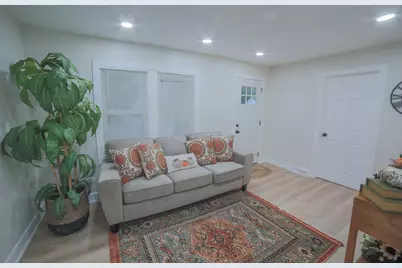 1030 Charles Street, Aurora, IL 60506 - Photo 5