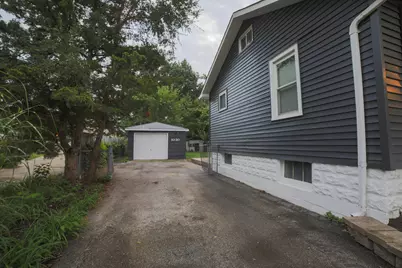 1030 Charles Street, Aurora, IL 60506 - Photo 25