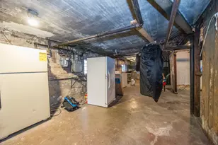 8722 S Harper Ave, Chicago, IL 60619 - Photo 35