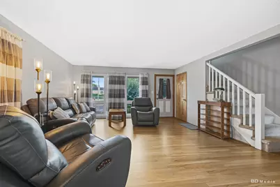 6314 W 85th Street, Burbank, IL 60459 - Photo 3