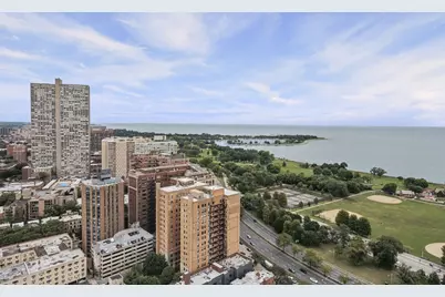 3660 N Lake Shore Drive #3504, Chicago, IL 60613 - Photo 19