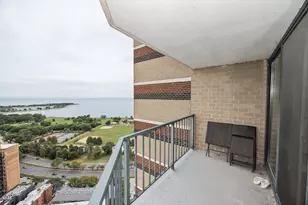 3660 N Lake Shore Dr, Chicago, IL 60613 - Photo 13